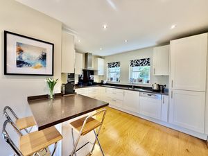 Photo 23- click for photo gallery